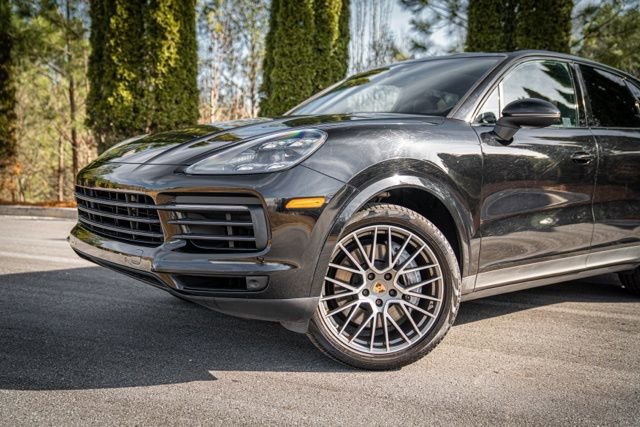 2022 Porsche Cayenne Platinum Edition