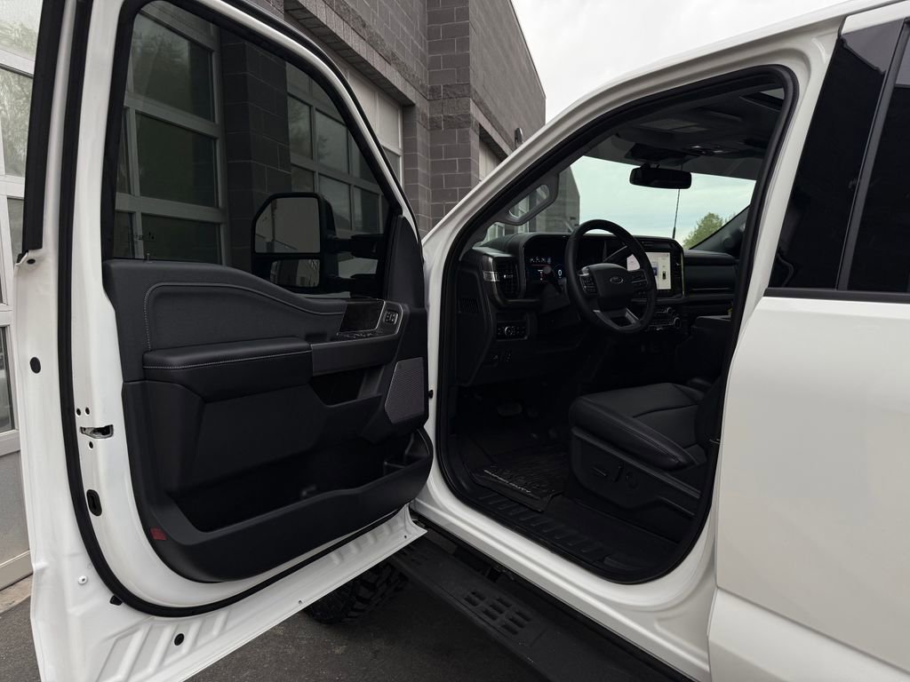 2026 Ford F350 Lariat