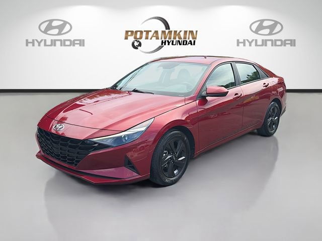 Certified 2023 Hyundai Elantra SEL w/ Cargo Package