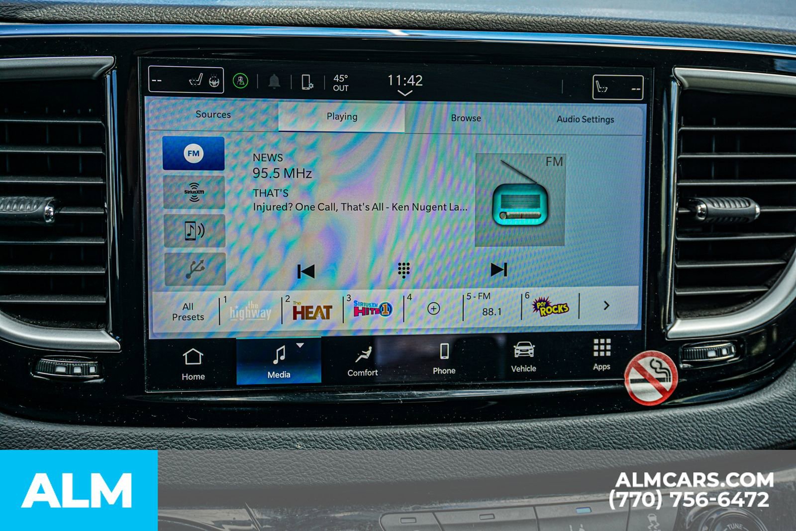 2024 Chrysler Pacifica Touring-L