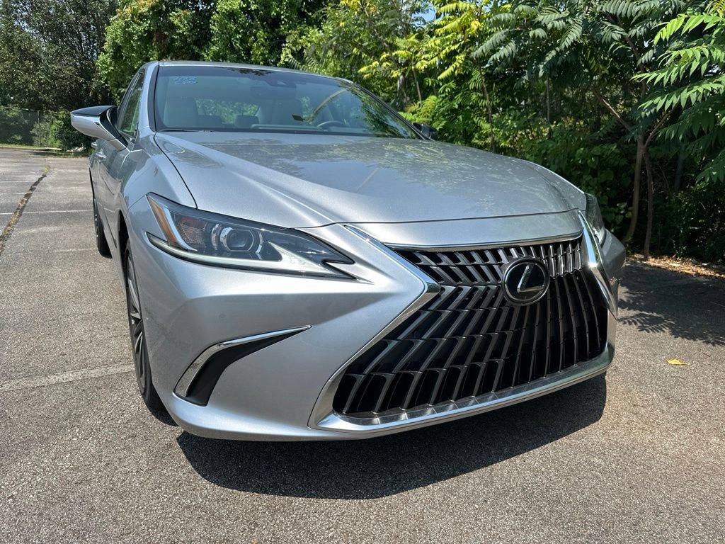 Used 2025 Lexus ES 350 w/ Premium Package