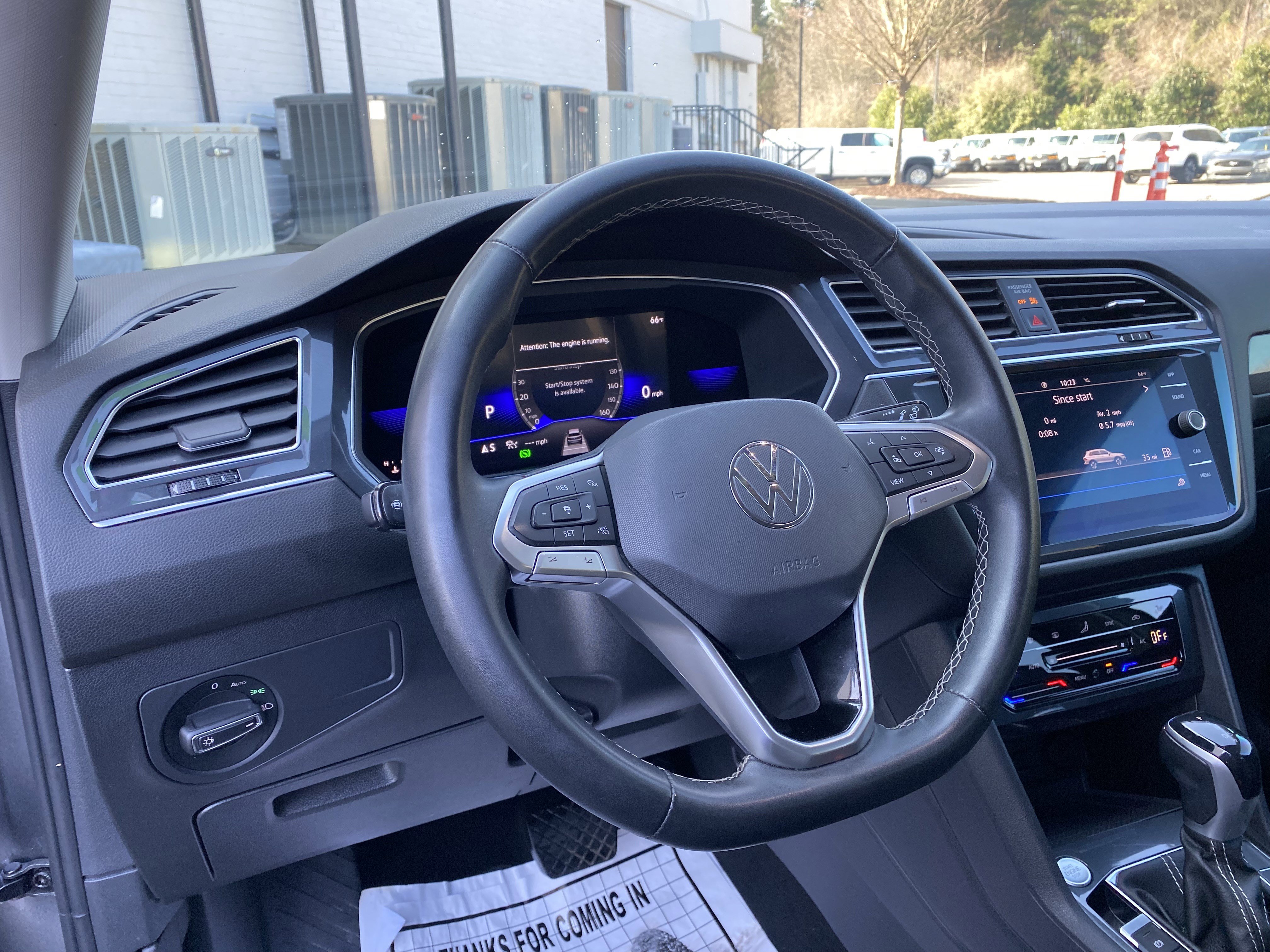 2022 Volkswagen Tiguan SE