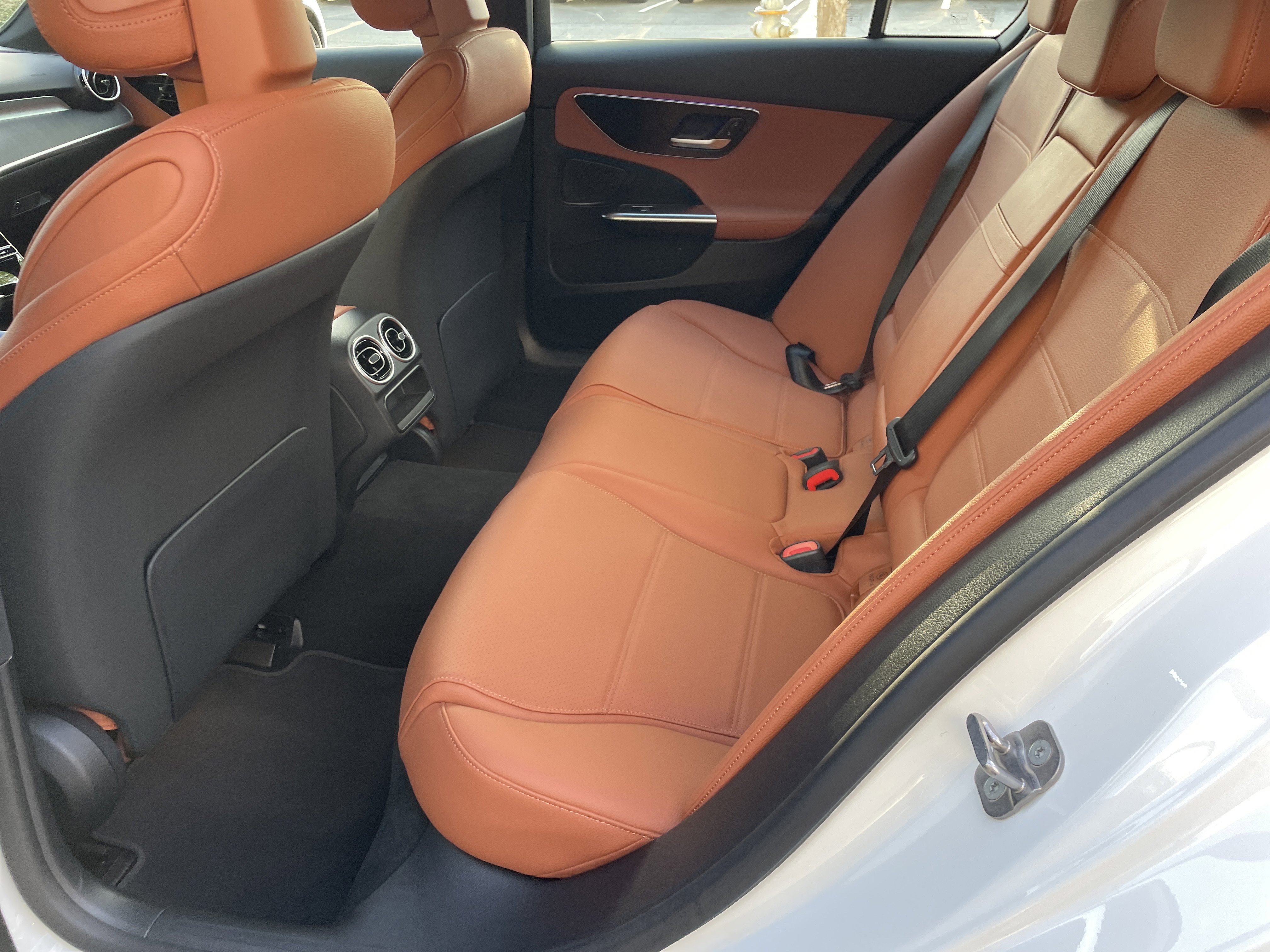 2025 Mercedes-Benz C 300 Sedan