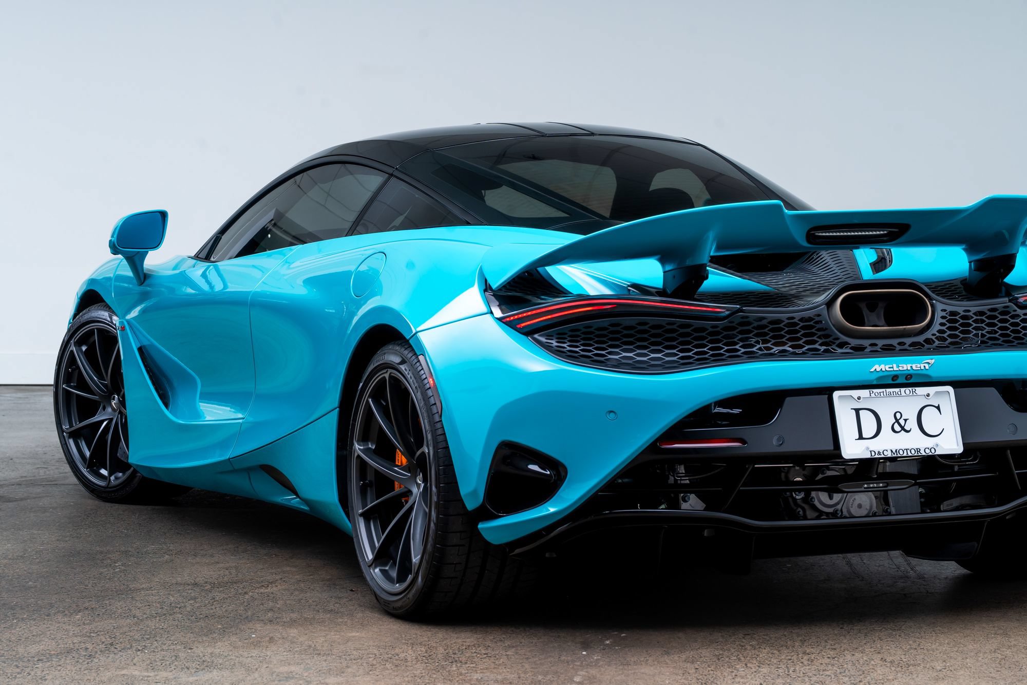 Used 2024 McLaren 750S photo 13