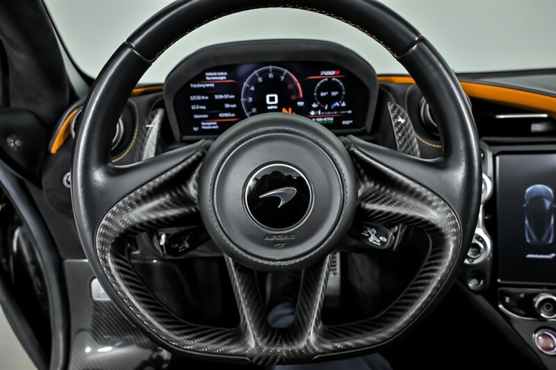 Used 2020 McLaren 720S Performance photo 35