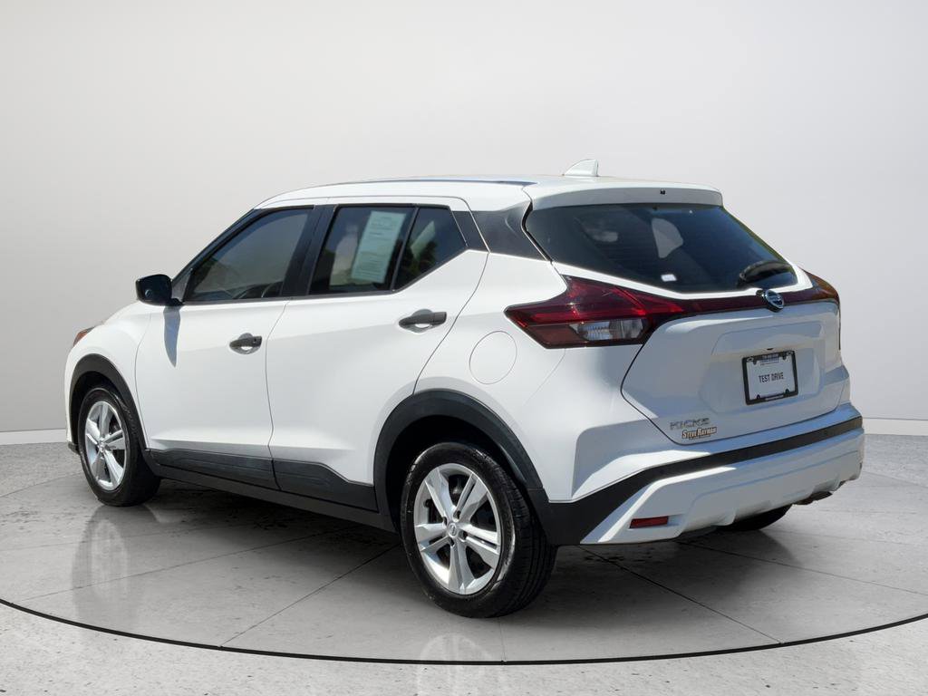 2021 Nissan Kicks S