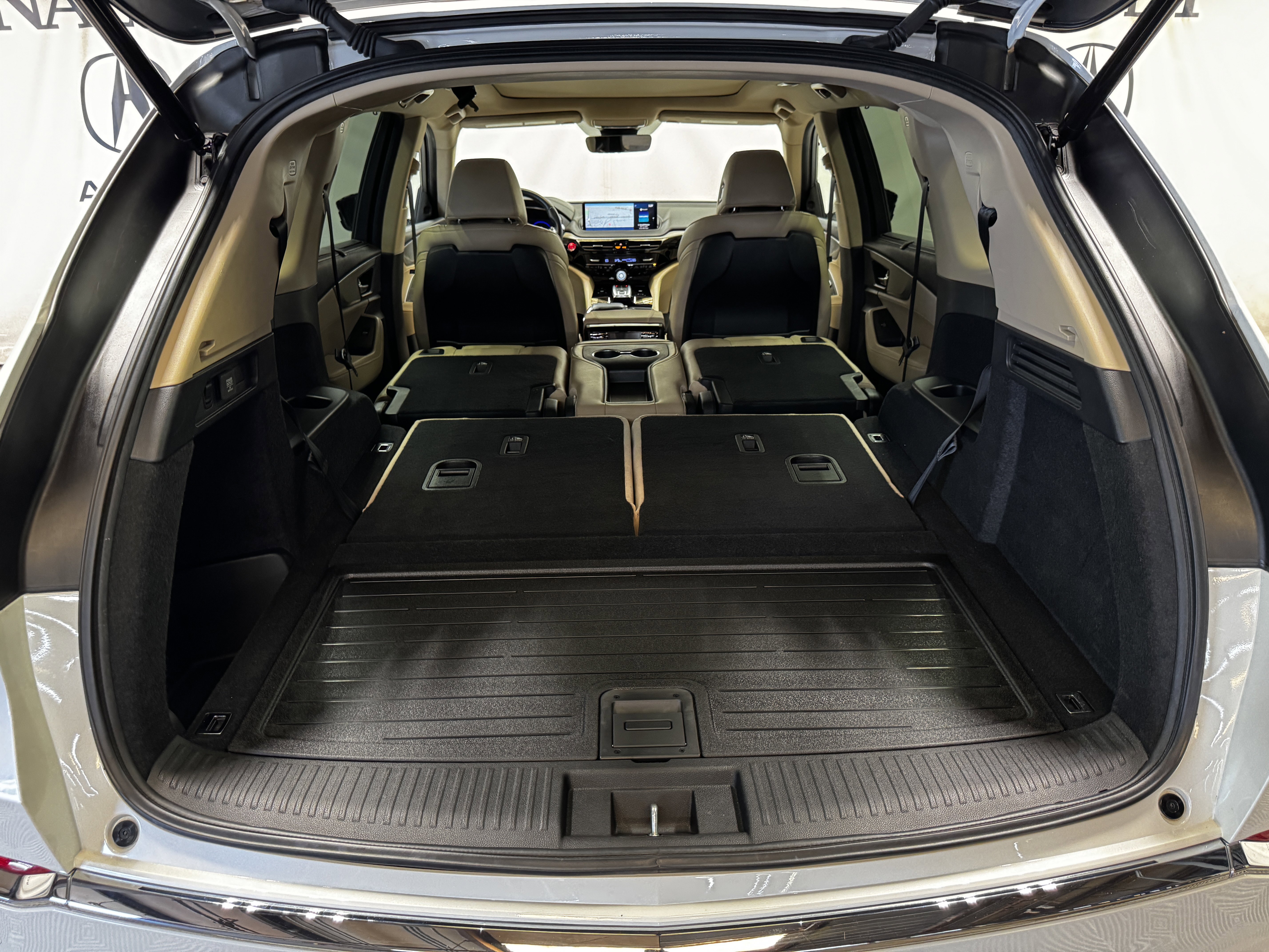 2023 Acura MDX FWD w/ Technology Package