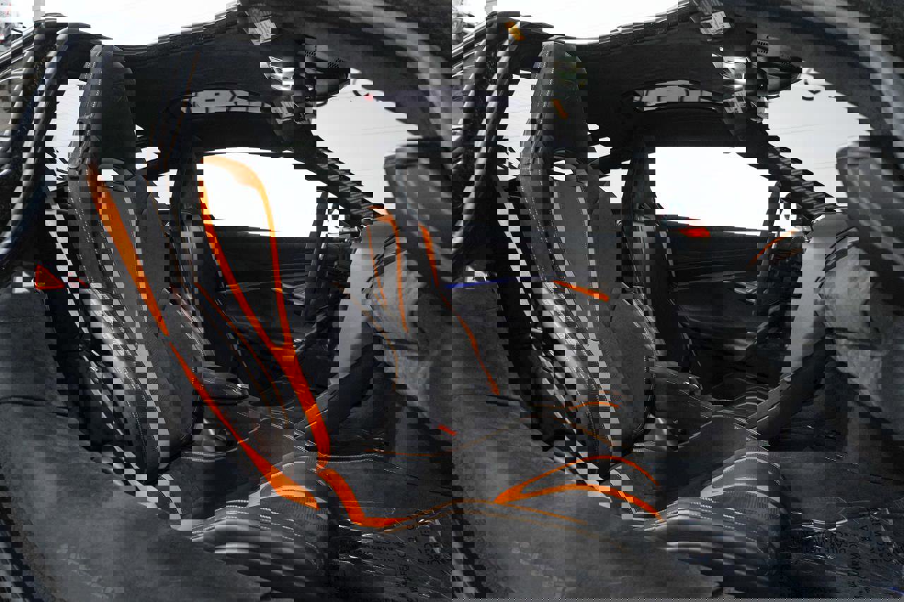 Used 2018 McLaren 720S Performance photo 16