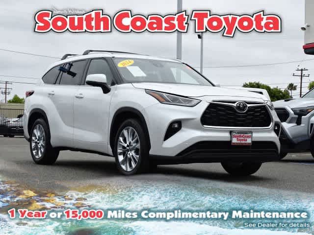 Used 2024 Toyota Highlander Limited