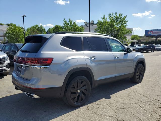 2025 Volkswagen Atlas SE