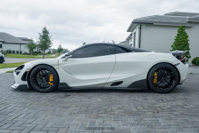 Used 2020 McLaren 720S Performance photo 15