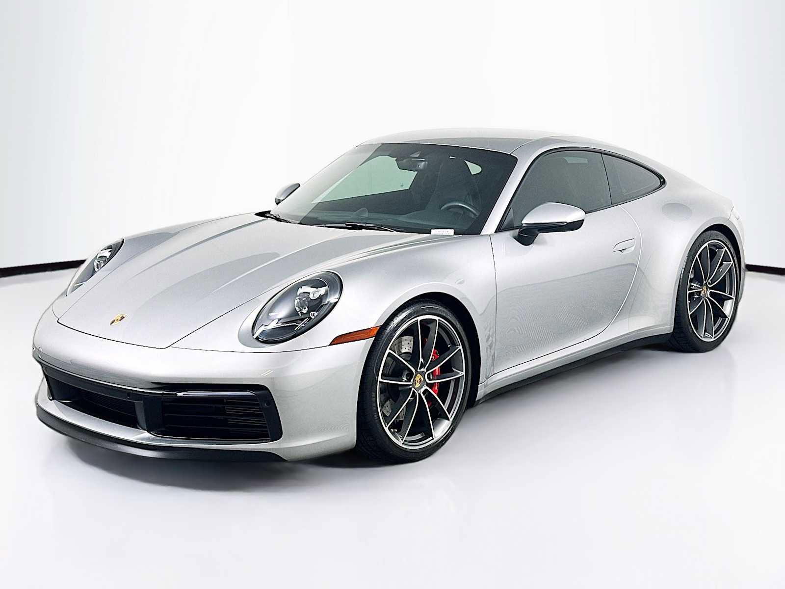 ポルシェ 911 (992)TurboSChristmasEdition2021 Porsche 911 Turbo S Type 992 2023 with Christmas Tree