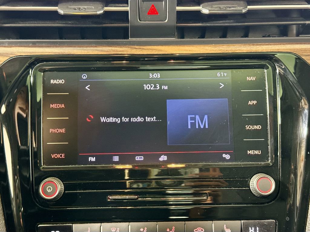 2022 Volkswagen Passat 2.0T