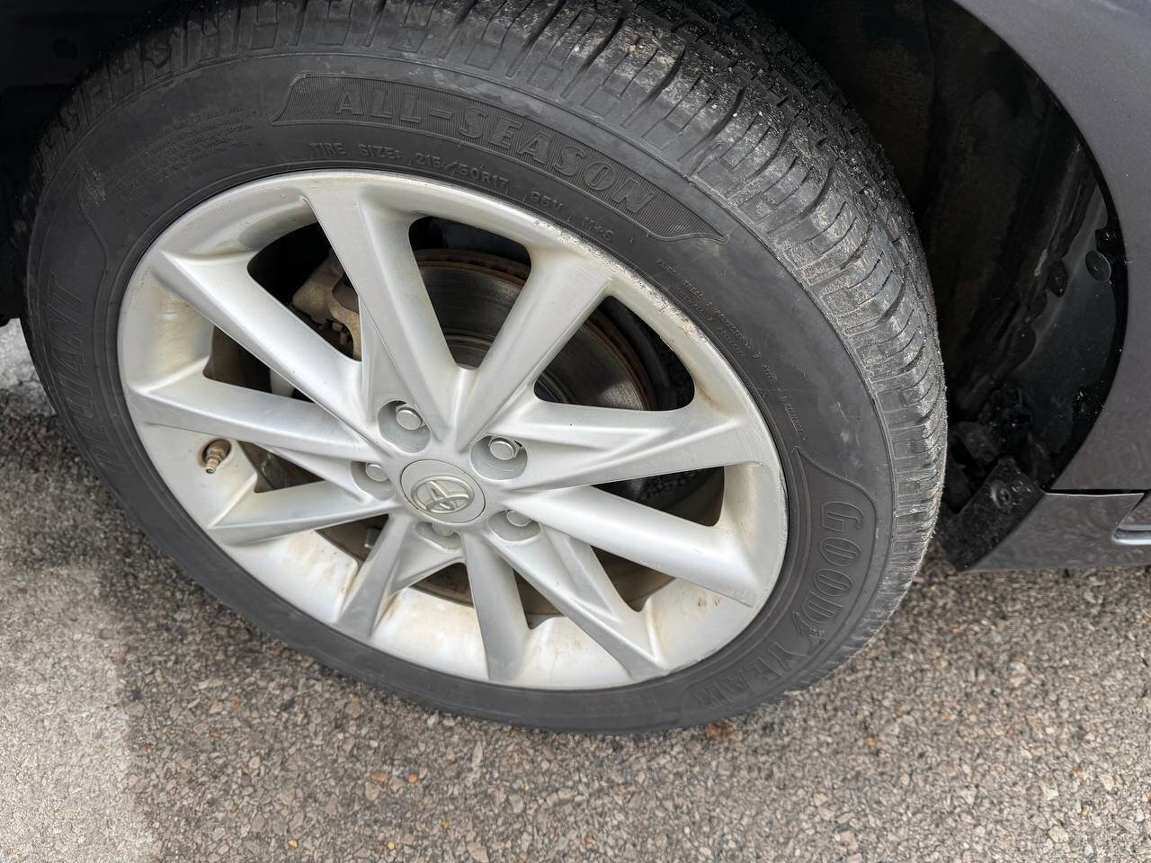 2013 Toyota Prius V Five