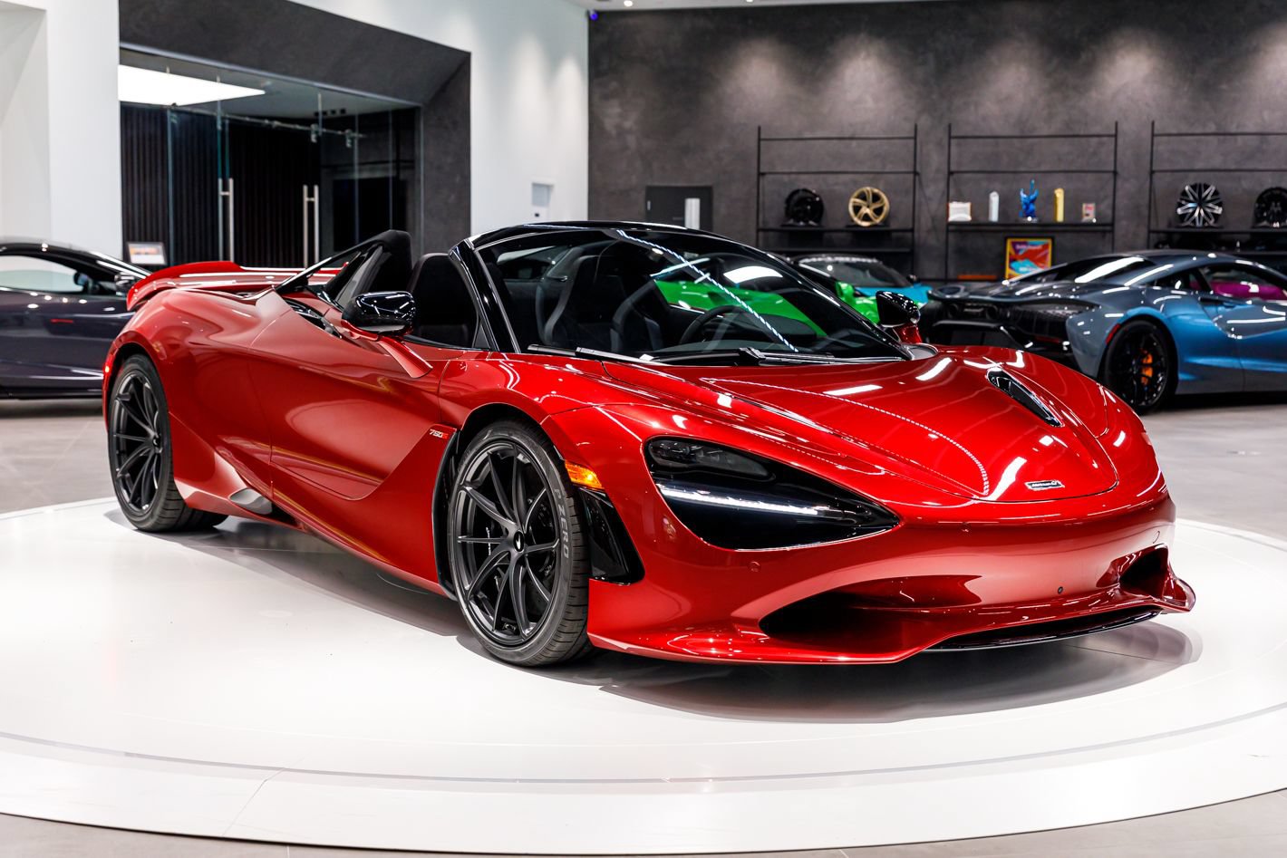 Used 2027 McLaren 750S Spider photo 39