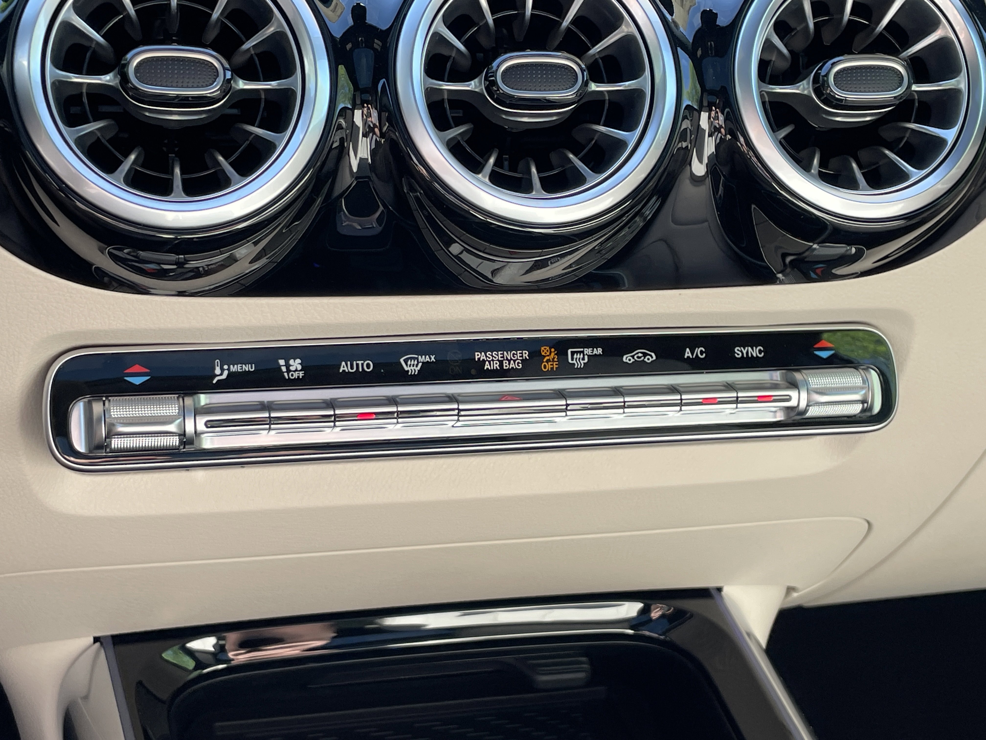 2026 Mercedes-Benz GLA 250