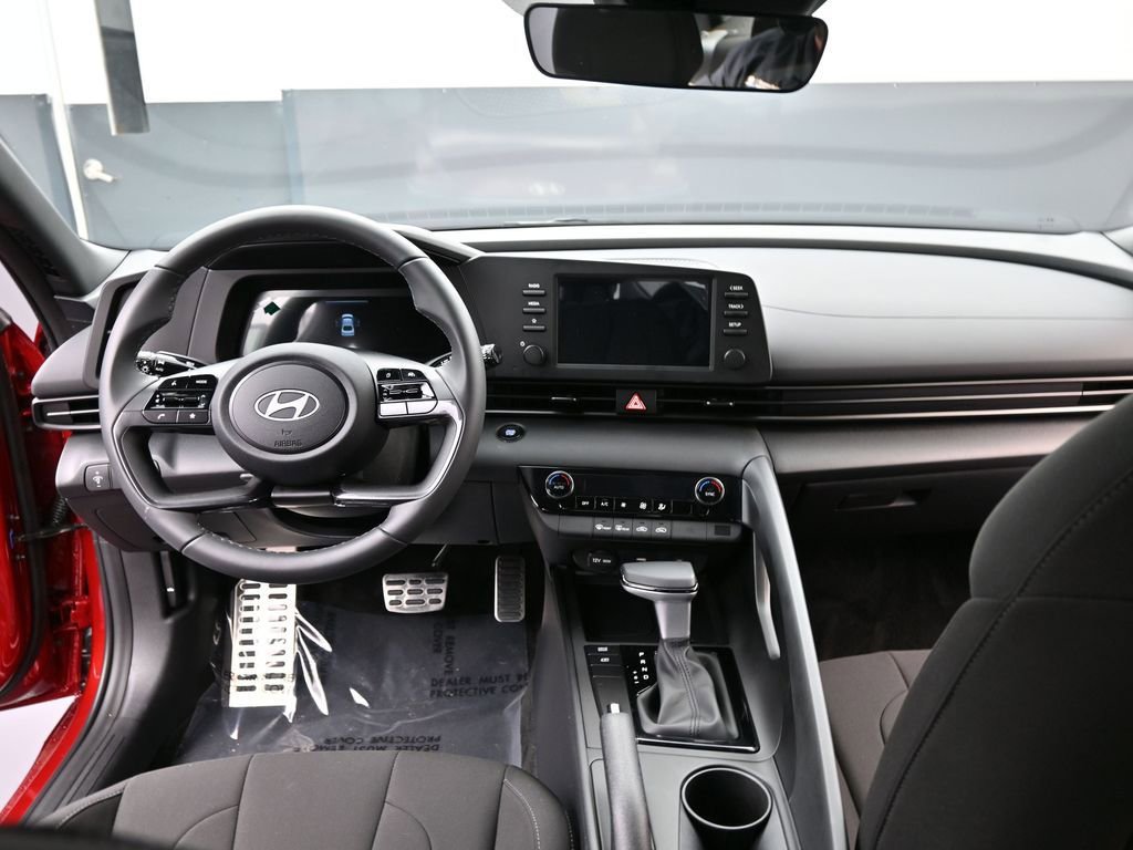 2025 Hyundai Elantra Sport