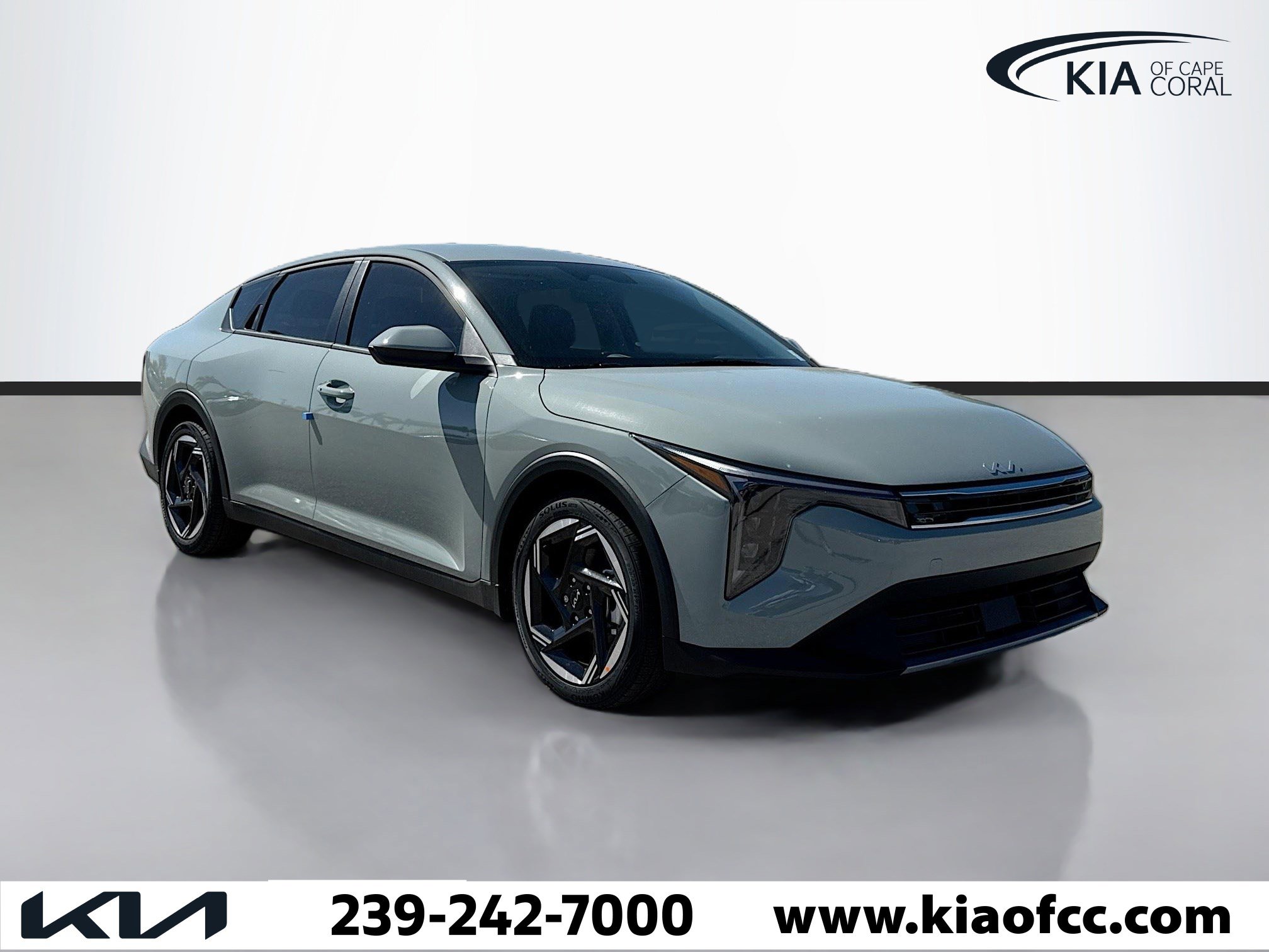New 2025 Kia K4 EX