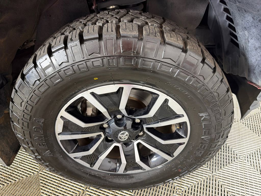 2021 Toyota Tacoma TRD Sport