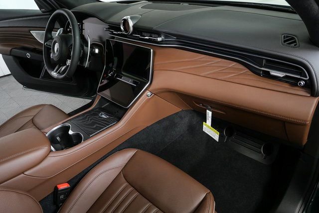 2026 Maserati Grecale Modena