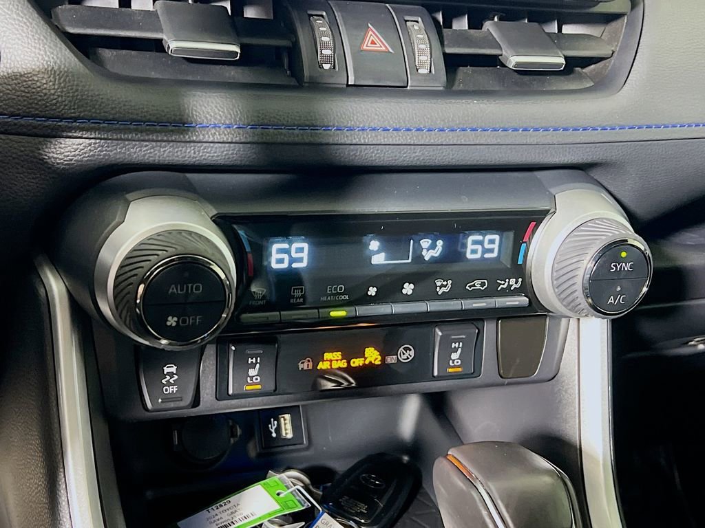 2024 Toyota RAV4 XSE