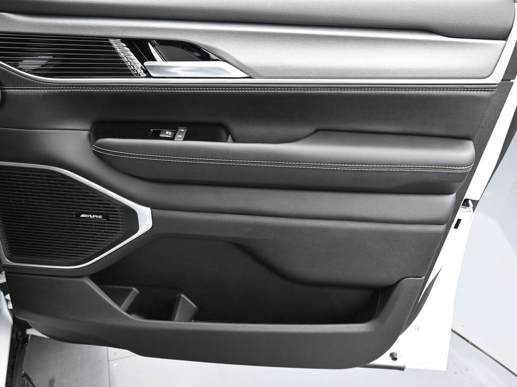 2026 Jeep Grand Wagoneer 4WD