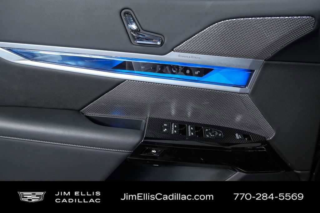 2023 BMW 760i xDrive