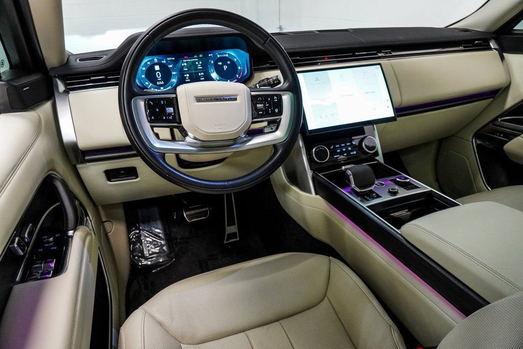 2023 Land Rover Range Rover SE