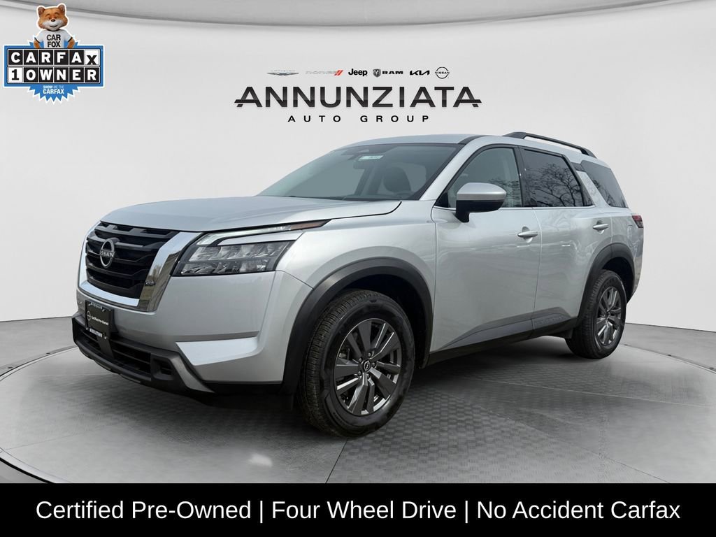 Certified 2025 Nissan Pathfinder SV