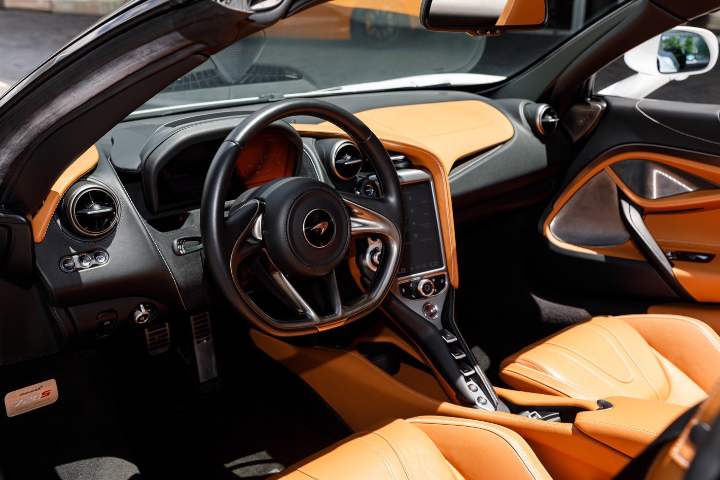 Used 2020 McLaren 720S Spider photo 46