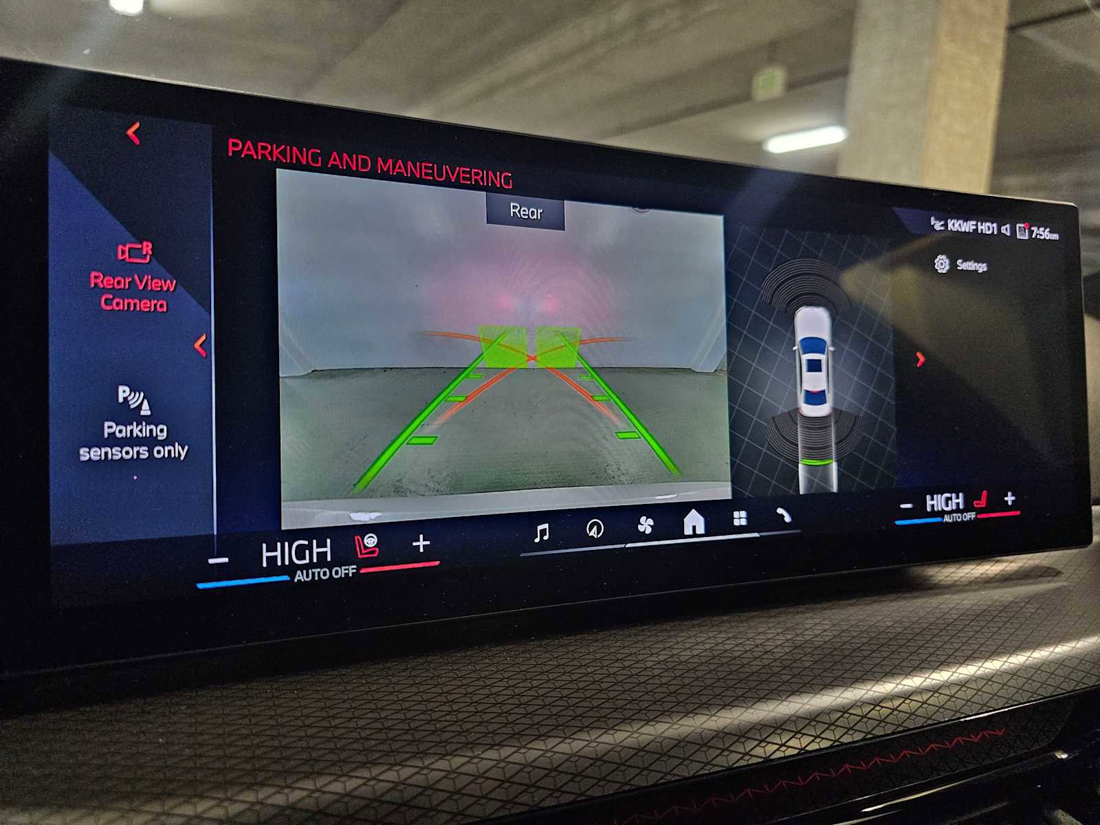 2025 BMW 330i xDrive Sedan