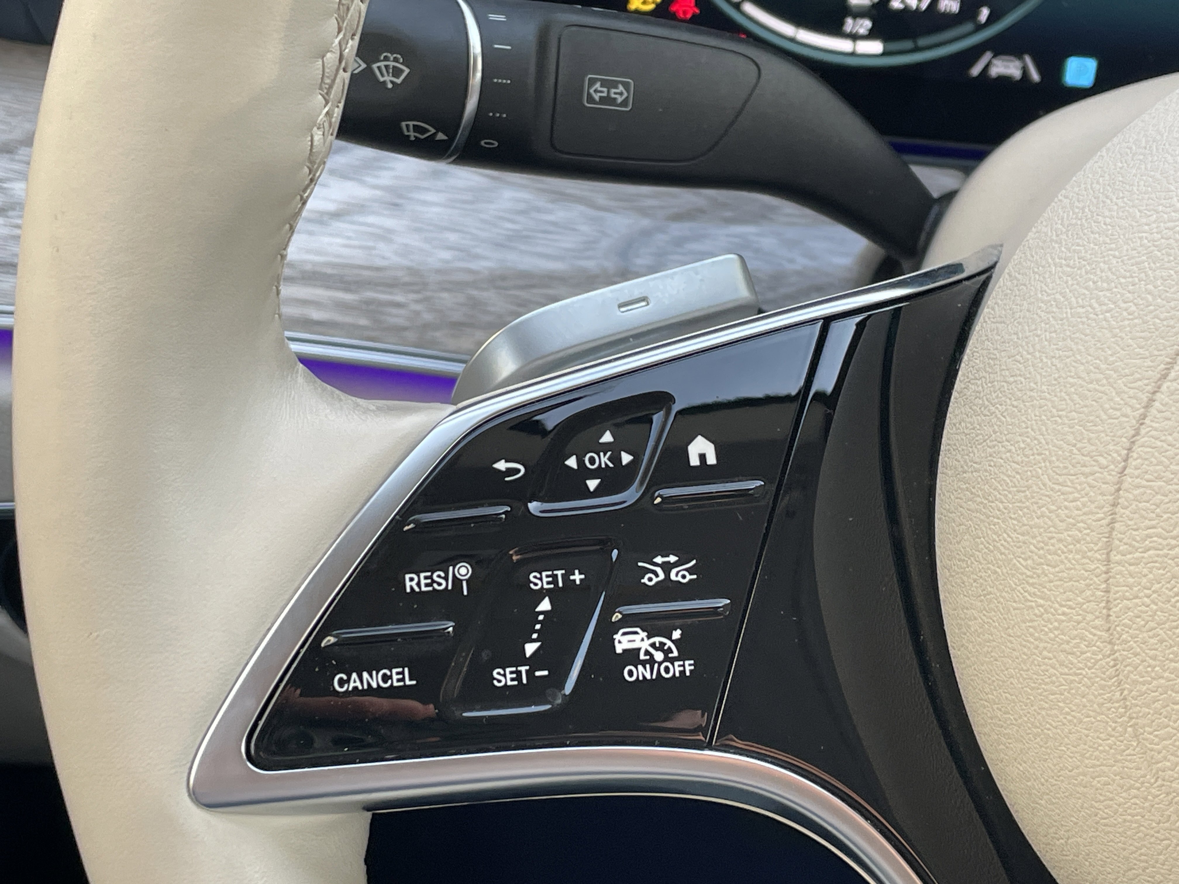 2023 Mercedes-Benz E 450 Cabriolet