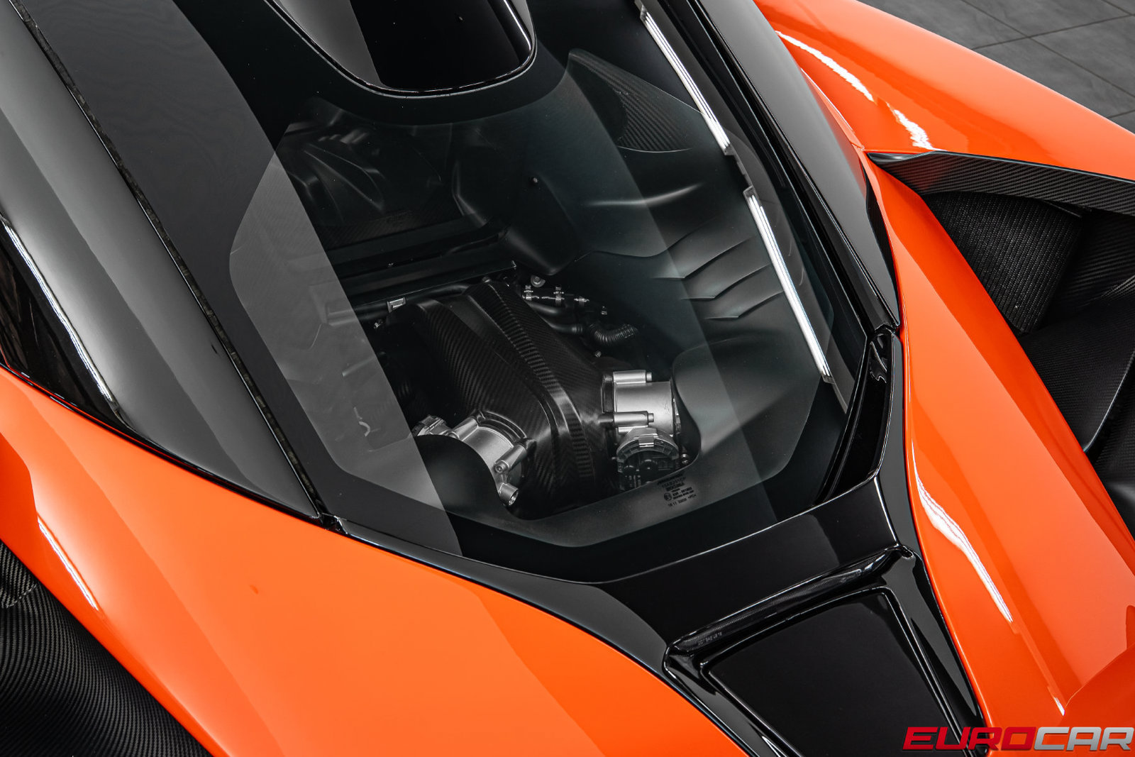 Used 2019 McLaren Senna photo 34