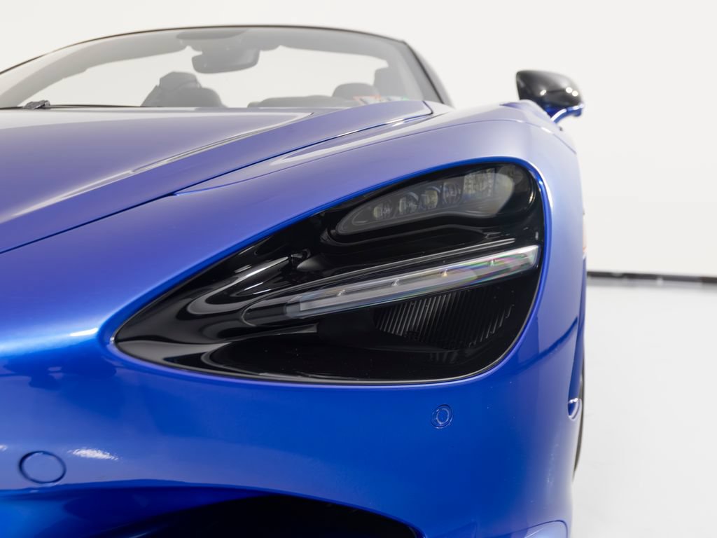 Used 2024 McLaren 750S Spider photo 39