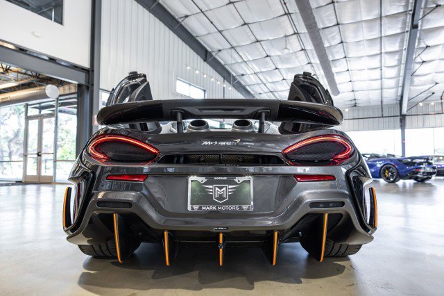 Used 2020 McLaren 600LT Spider photo 31