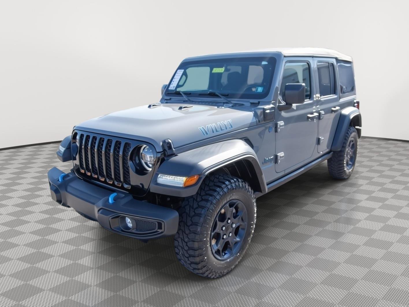 Used 2023 Jeep Wrangler Unlimited w/ Cold Weather Group