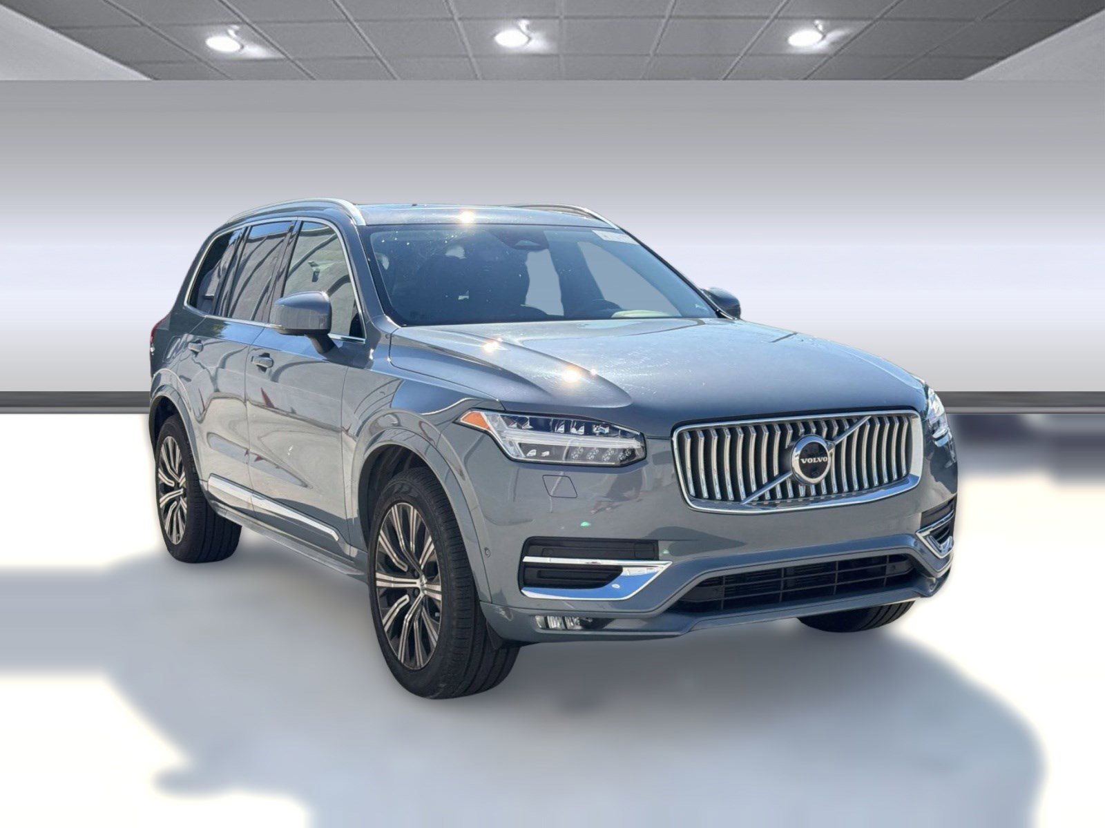 2023 Volvo Xc90 B6 Plus