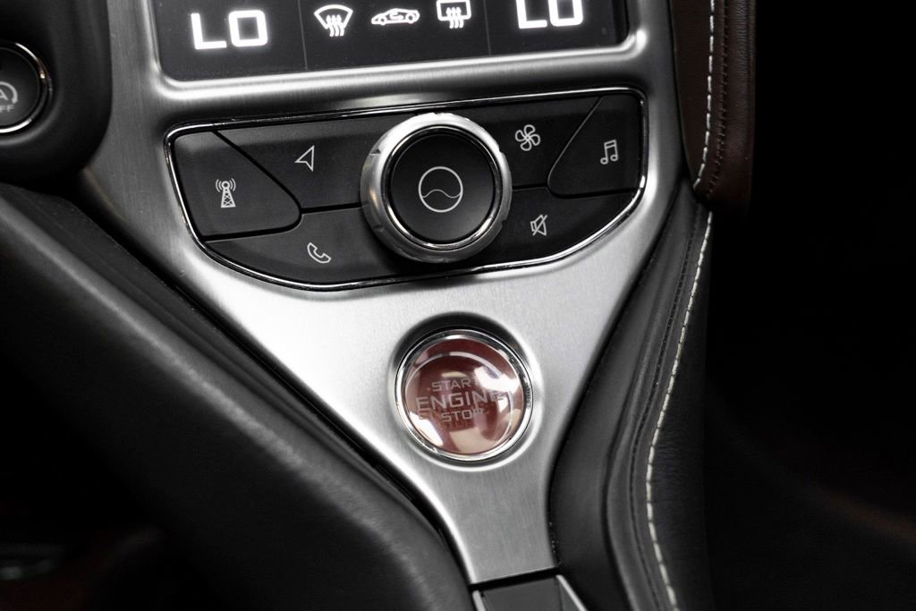 Used 2018 McLaren 720S Performance photo 30