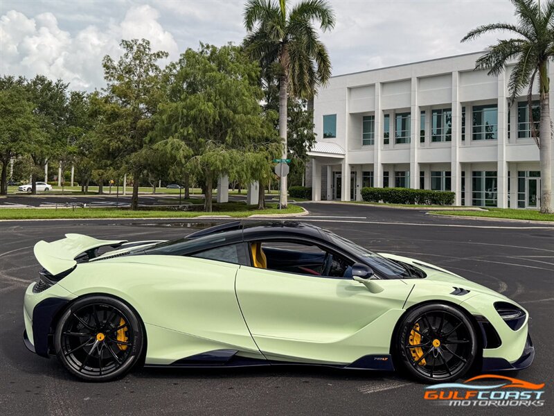 Used 2021 McLaren 765LT photo 67