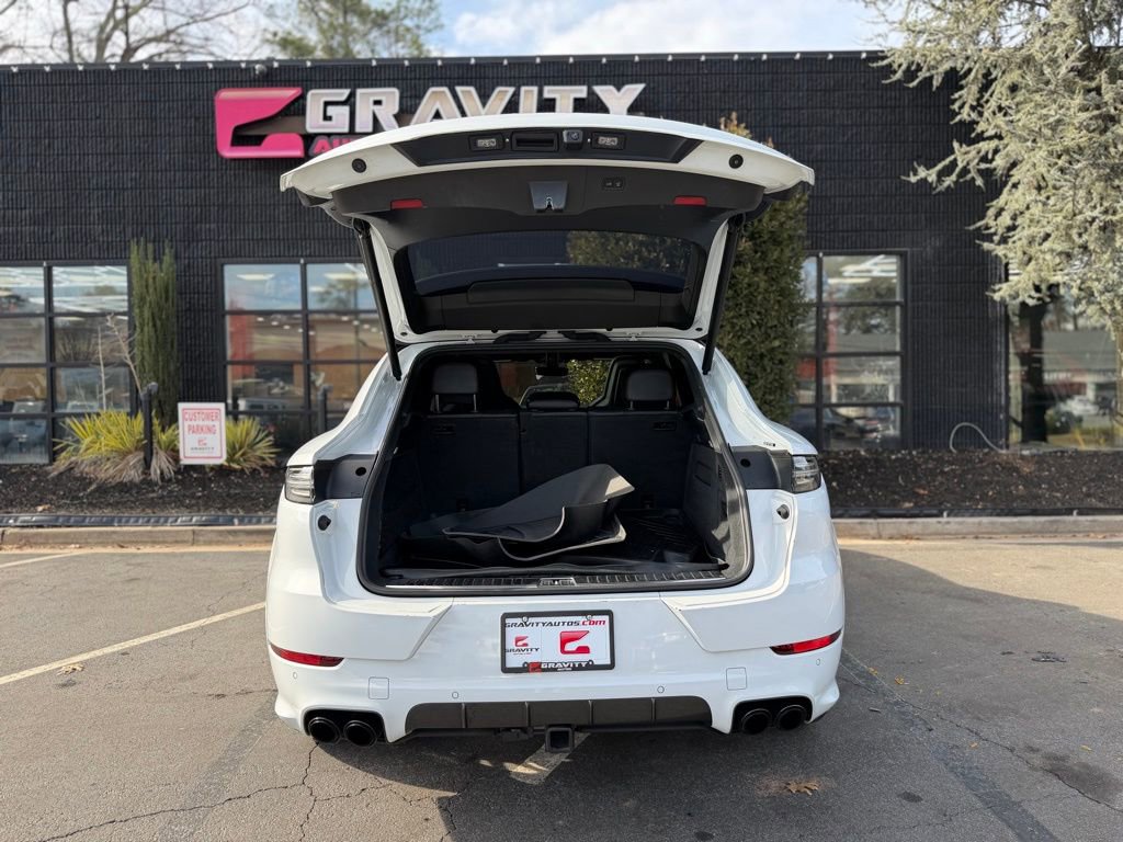 2023 Porsche Cayenne GTS