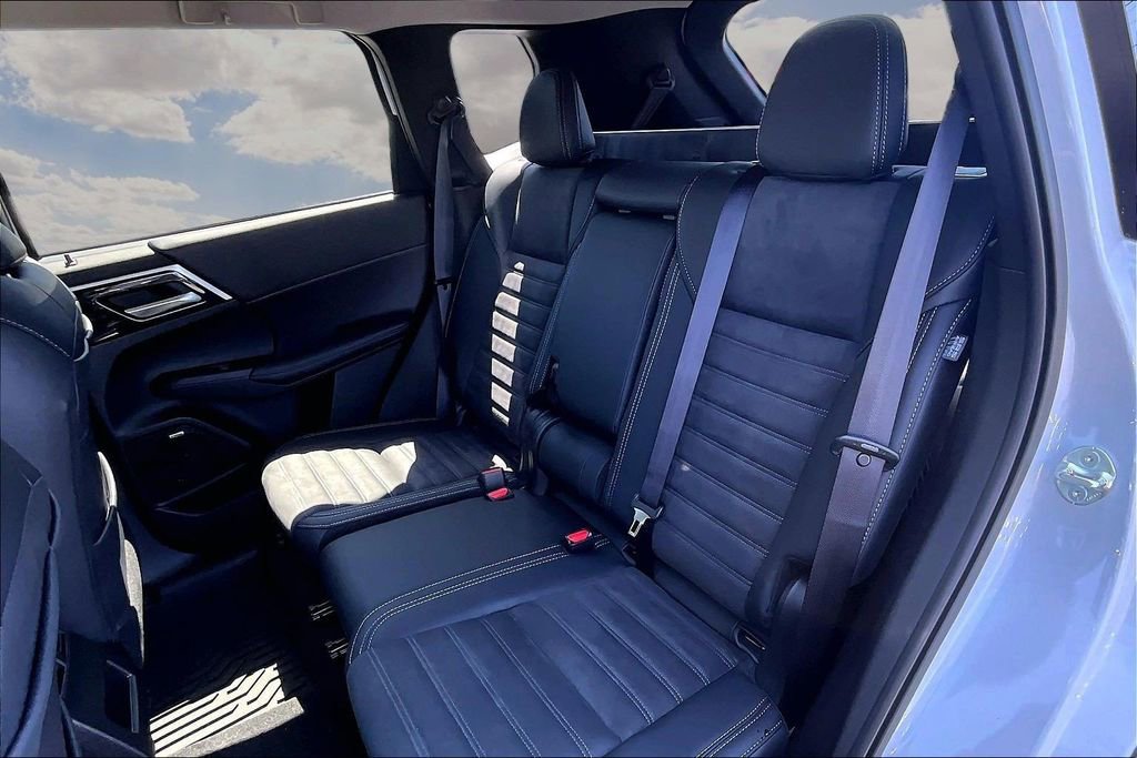 2026 Mitsubishi Outlander AWD