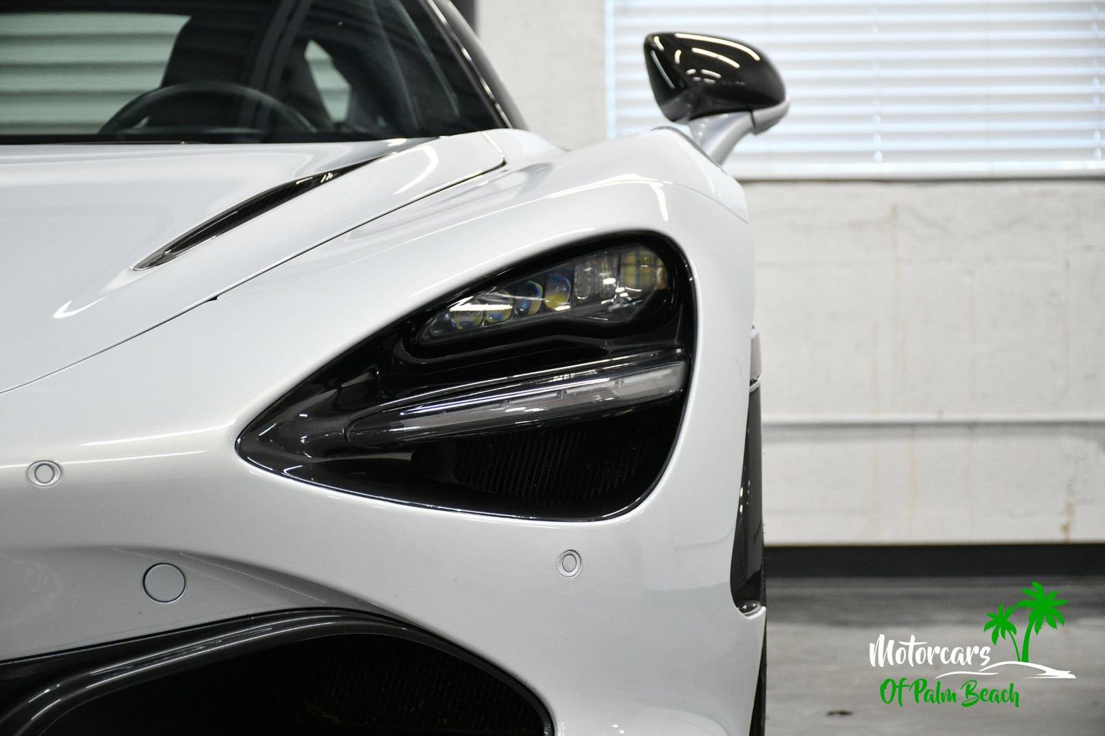 Used 2018 McLaren 720S photo 24