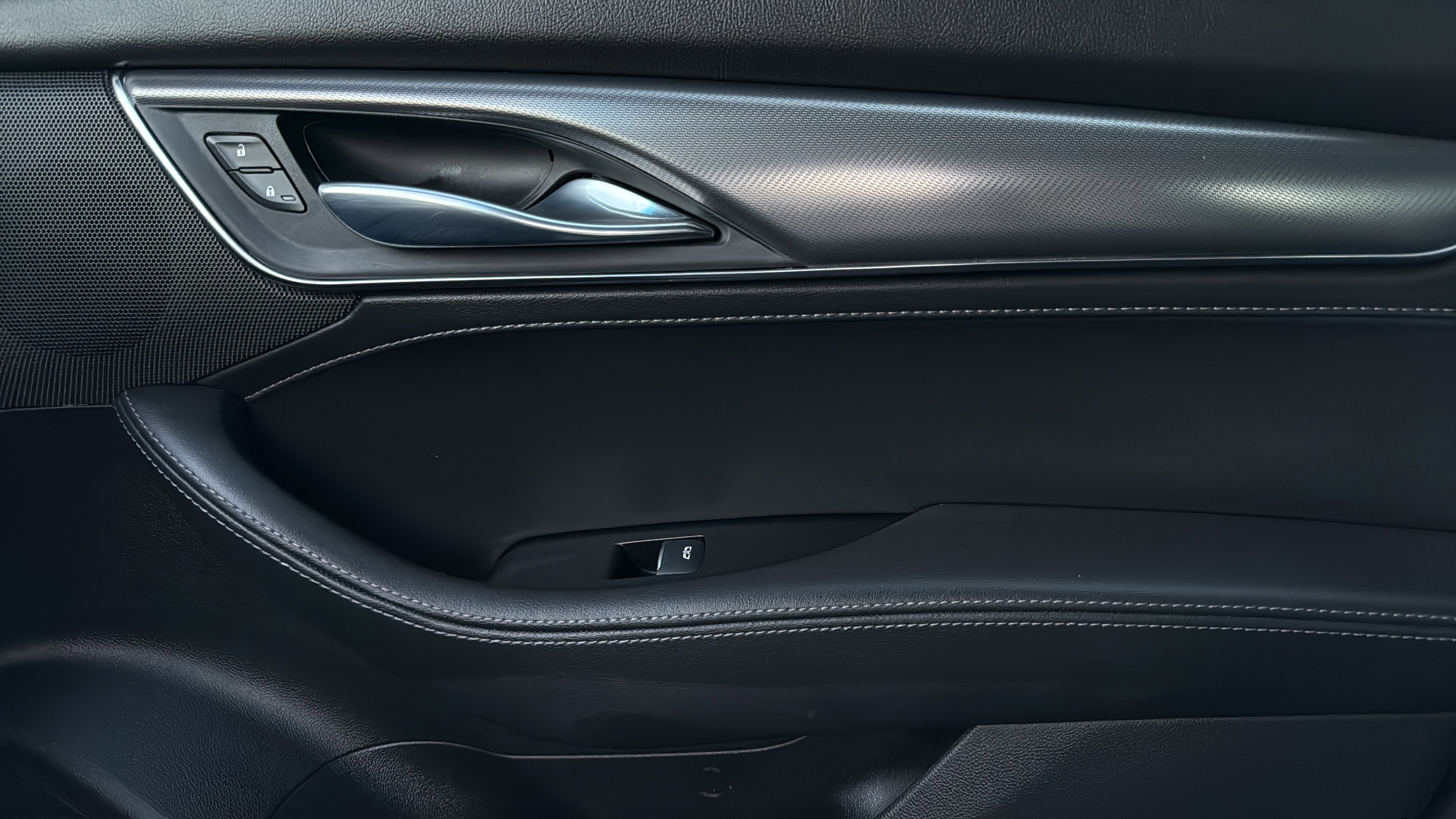 2023 Cadillac CT5 Luxury