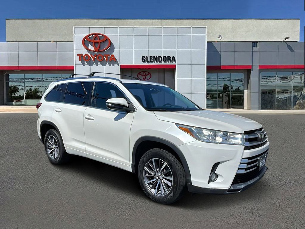 Certified 2018 Toyota Highlander XLE