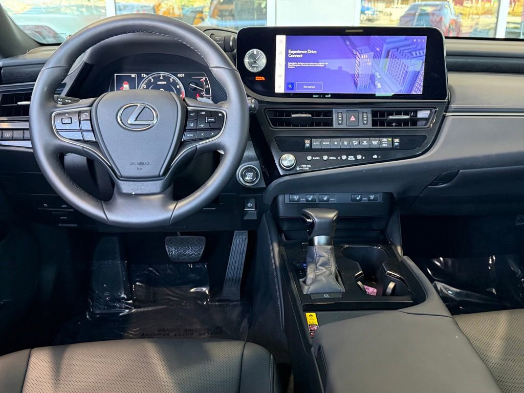 2024 Lexus ES 250