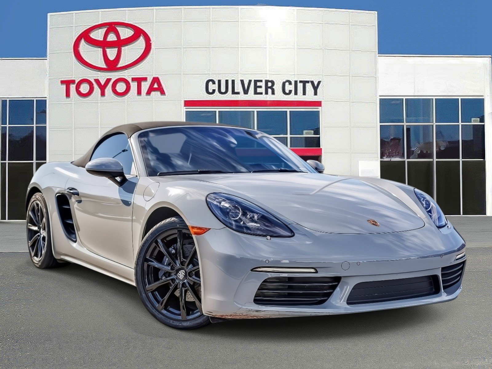 Used 2025 Porsche 718 Boxster