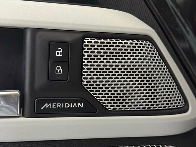 2023 Land Rover Defender 130 First Edition