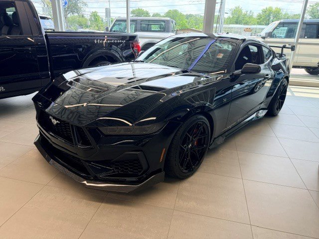 New 2025 Ford Mustang GT Premium w/ GT Performance Package