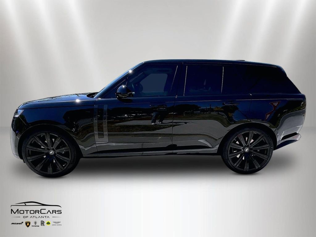 2025 Land Rover Range Rover SE