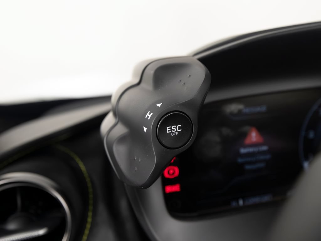 Used 2024 McLaren 750S Spider photo 27